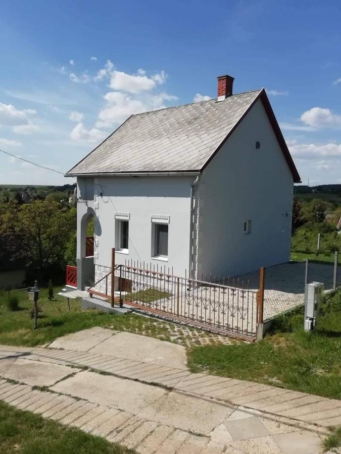 Marvel-Nyaralo Villa Igal Exteriör bild
